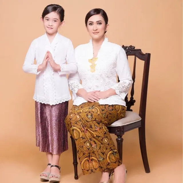 Potret Terbaru Nafa Urbach yang Makin Memesona di Usia 39 Tahun