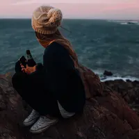 Ilustrasi Lagu Surrender Credit: pexels.com/Rachel