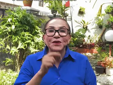 Keputusan Mpok Atiek untuk menjalani pengobatan alternatif ternyata membuahkan hasil. Pemeriksaan USG terakhir menunjukkan bahwa polip di ususnya mengecil secara signifikan setelah enam bulan terapi. Ia merasa bersyukur atas kemajuan kesehatannya dan menyebut ini sebagai babak baru dalam hidupnya. (Liputan6.com/IG/@mpok.atiek)