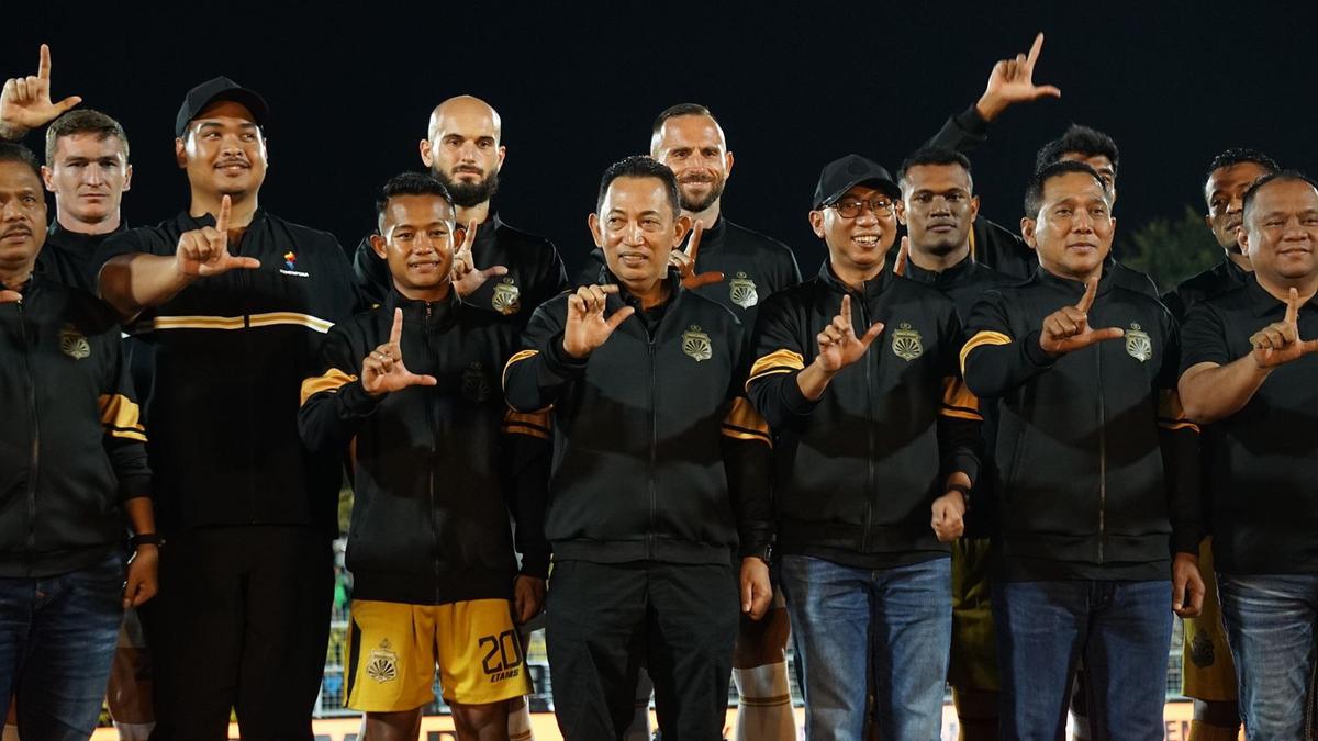 Momen Launching Bhayangkara FC di Stadion Sumpah Pemuda Dipenuhi Suporter, Ilija Spasojevic Takjub Antusiasme Fans di Lampung