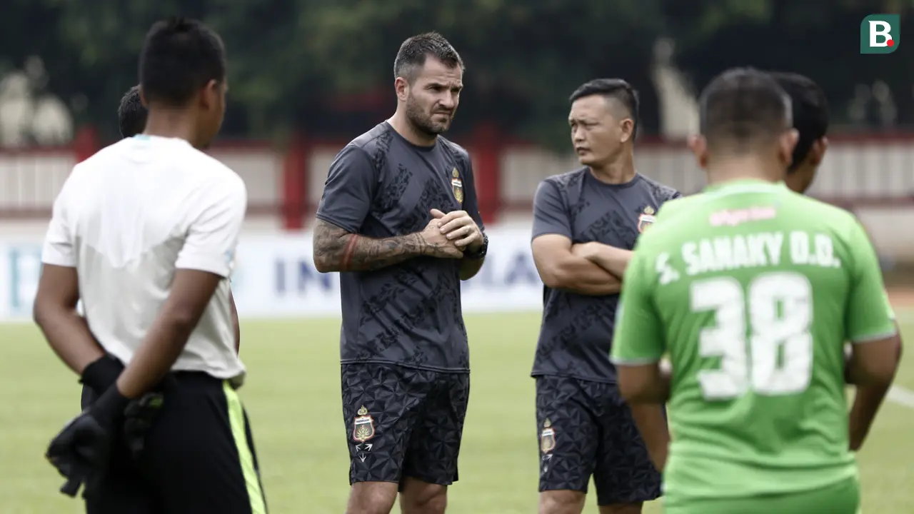 Latihan Bhayangkara FC