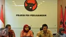 Anggota DPR Fraksi PDIP Nazaruddin Kiemas bersama Diah Pitaloka, Adian Napitupulu, dan Sadar Restuwati saat memberikan keterangan pers terkait sistem transportasi berbasis online di Gedung DPR, Jakarta, Rabu (23/3/2016). (Liputan6.com/Johan Tallo)