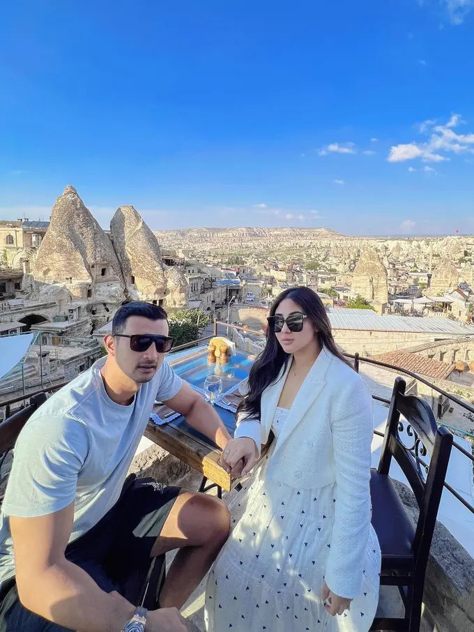 Ali Syakieb dan Margin Wieheerm (Instagram/marginw)