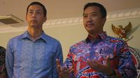 Ketua Umum IOA, Richard Sam Bera, berharap wacana pembubaran Satlak Prima tak mengganggu konsentrasi para atlet yang akan berlaga di Asian Games 2018. (Bola.com/Zulfirdaus Harahap)