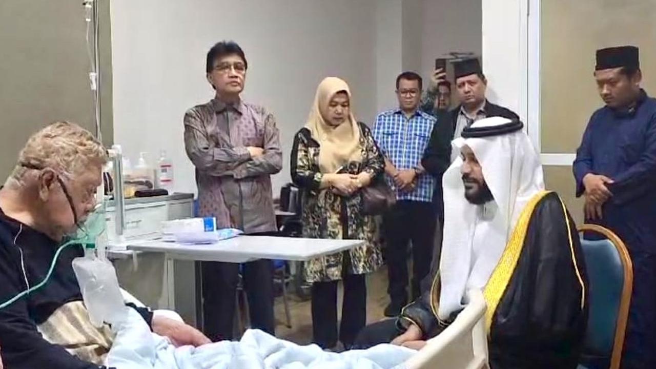 Syekh Abdurrahman Al-Ausy dan UAS Doakan Kesembuhan Haji Alim di Tengah Kasus Korupsi