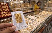 Kenapa Harga Emas Naik Terus? Ini Penjelasannya