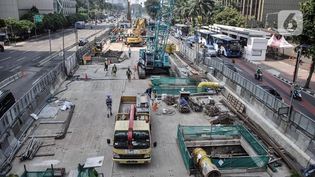 FOTO: Memantau Progres Pembangunan MRT Fase 2A