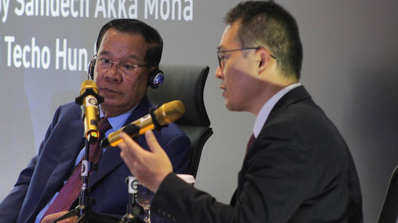 FOTO: Kuliah Kepemimpinan Presiden Senat Kamboja Hun Sen