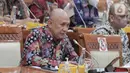 Menteri Koperasi dan UKM Teten Masduki mengikuti Rapat Dengar Pendapat (RDP) dengan Komisi VI DPR di Kompleks Parlemen, Senayan, Jakarta, Kamis (22/9/2022). Rapat tersebut membahas penyesuaian RKA-K/L T.A. 2023 sesuai Hasil Pembahasan Badan Anggaran dan progres pelaksanaan BPUM T.A. 2022 dan rencana pelaksanaan BPUM T.A. 2023. (Liputan6.com/Angga Yuniar)