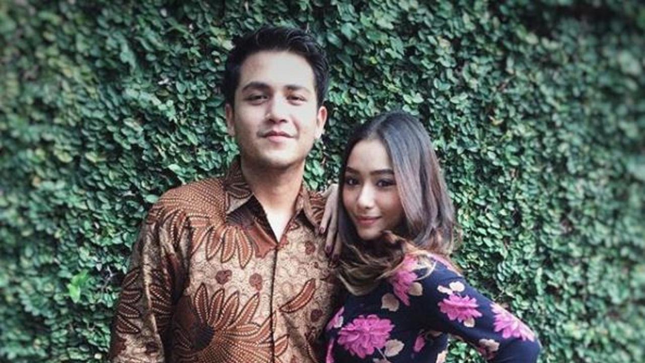 [Bintang] Adzana Bing Slamet dan Rizky Alatas