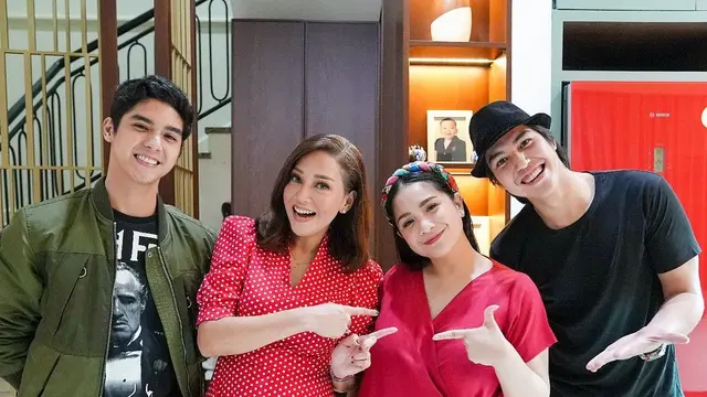 Pesona Maia Estianty Pakai Busana Warna Merah, Elegansi yang Tak Pernah Redup