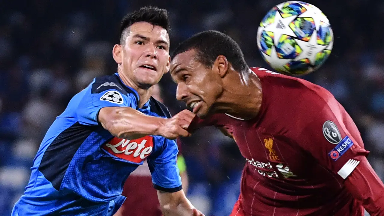 Napoli Bungkam Liverpool