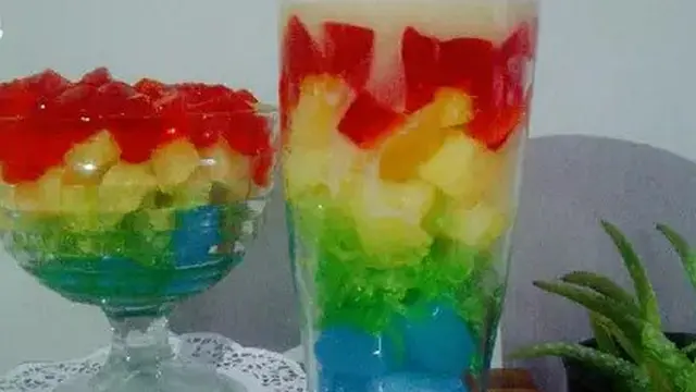 Es Buah Rainbow Ceria
