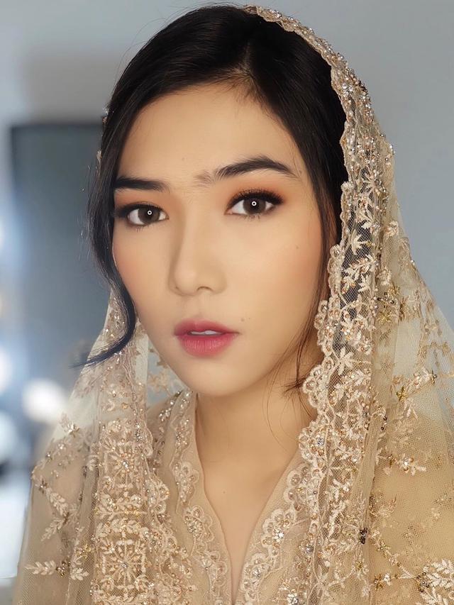 7 Gaya Isyana Sarasvati dalam Pengajian Pernikahan, Tampil Anggun dan Cantik