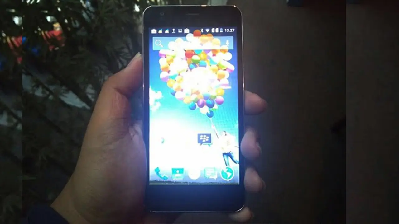 Evercoss Boyong HP Android Lollipop RAM 2GB Rp 1 Jutaan