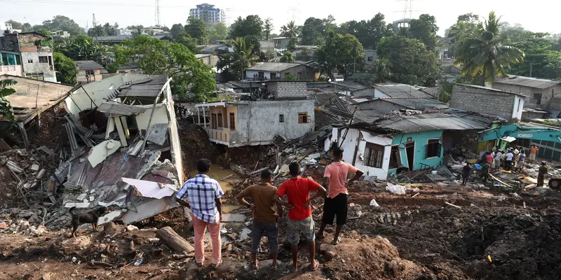 20170416-Longsor di Tempat Pembuangan Sampah Sri Lanka-AFP