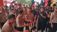 Kepala Polisi Republik Indonesia Jenderal Tito Karnavian meresmikan Gedung Promoter Rumah Sakit Polri. Gedung ini memiliki fasilitas penunjang modern dalam melayani pasien umum atau dari Polri. (Liputan6.com/Nanda)