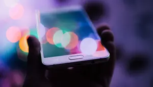 Panggilan Seluler atau WiFi, Mana yang Bikin Boros Baterai HP?