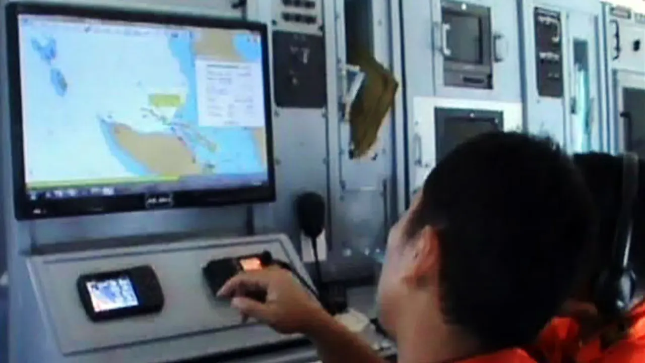 TNI AU CARI PESAWAT MH370