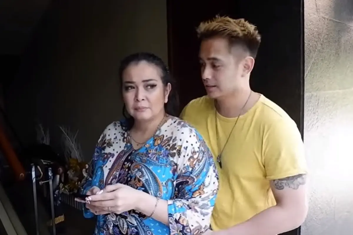 6 Momen Ajun Perwira Beri Kejutan Buat Jennifer Jill, Hadiahnya Bikin Ngakak