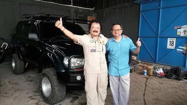 Keliling dunia dengan Land Cruiser VX