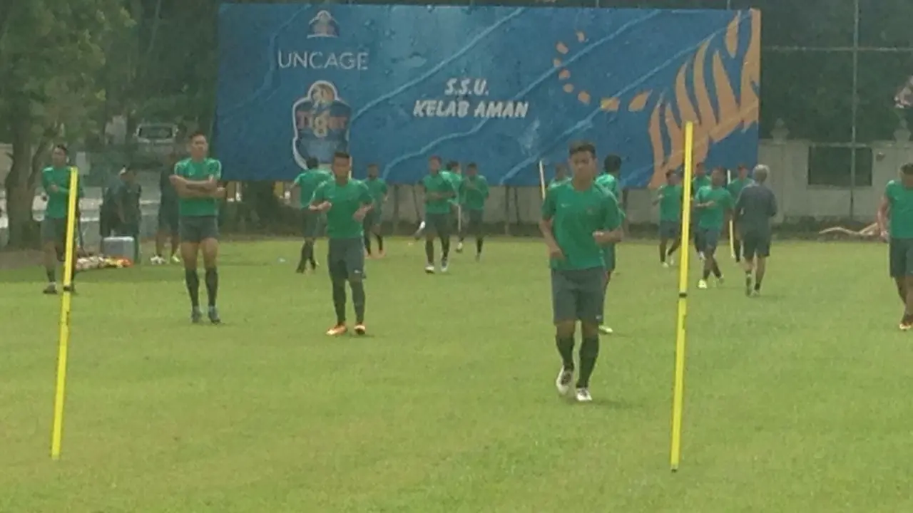 Para pemain Timnas Indonesia U-22 kembali menjalani latihan usai menggilas Filipina 3-0