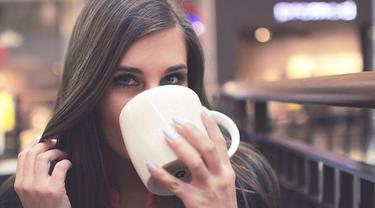 3 Jenis Minuman Penurun Kolesterol Cocok Buat Yang Kebanyakan Makan Daging Beauty Fimela Com