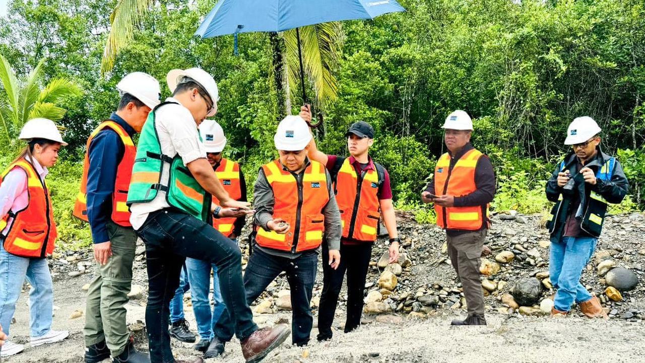 Haji Isam Kembali Bikin Heboh, Mau Buka 1 Juta Hektar Sawah di Merauke