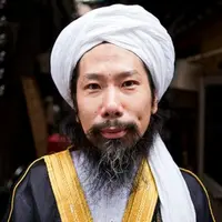 Mantan anggota Yakuza, mafia asal Jepang ini masuk Islam.