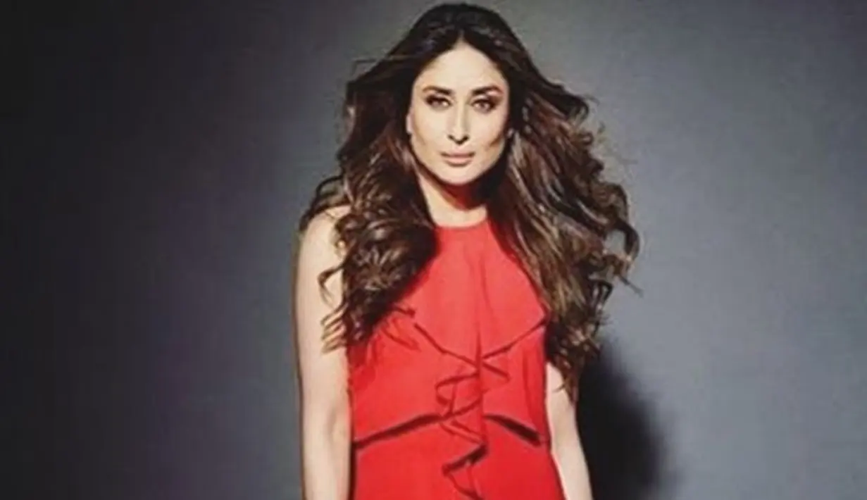 Aktris kelahiran 1980 ini telah merayakan ulang tahunnya beberapa waktu lalu, dan ia diberikan hadiah oleh sang suami berupa liburan ke Dubai. (Instagram/therealkareenakapoor)