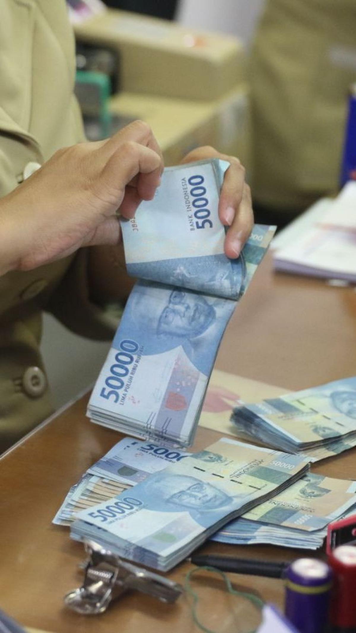 “Di bagian bawah temuan (BPK) tersebut sudah ada jawaban kami,” tuturnya.