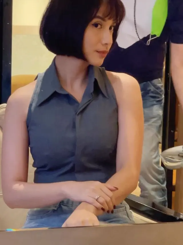7 Potret Terbaru Chelsea Olivia dengan Rambut Bondol, Tampil Makin Muda