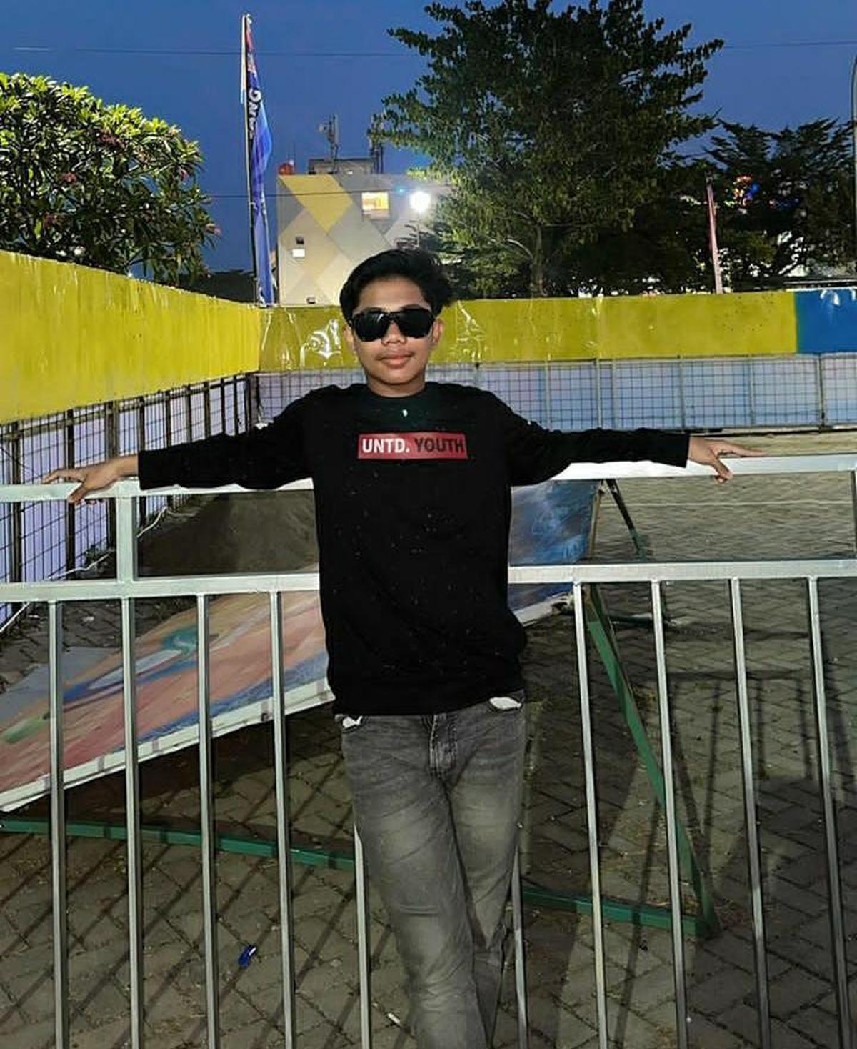 Kisah Hubungan Keluarga