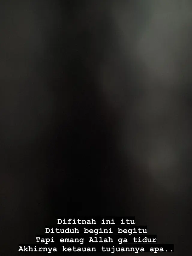 Unggahan Okie Agustina. (Foto: Dok. Instagram @okieagustina_)