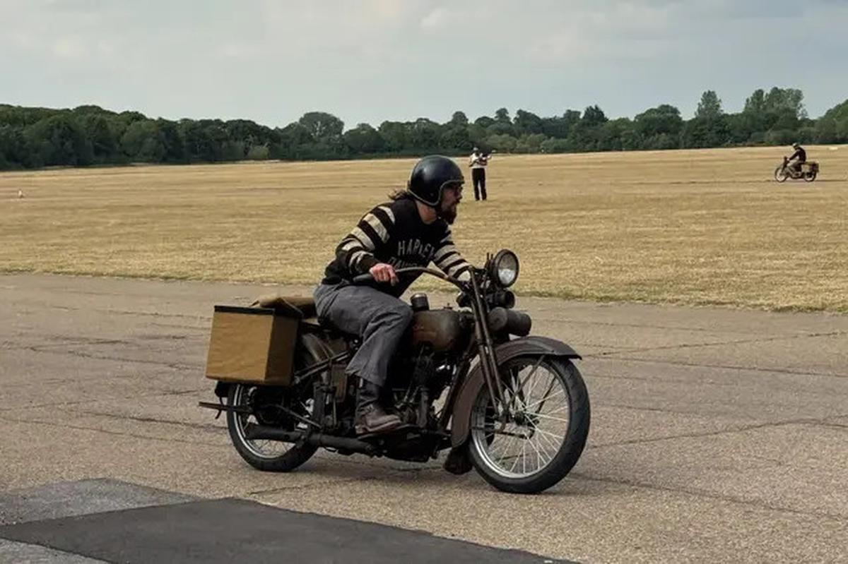 Aktor Hollywood Ini Modifikasi Harley-Davidson Tua Jadi Motor Hybrid