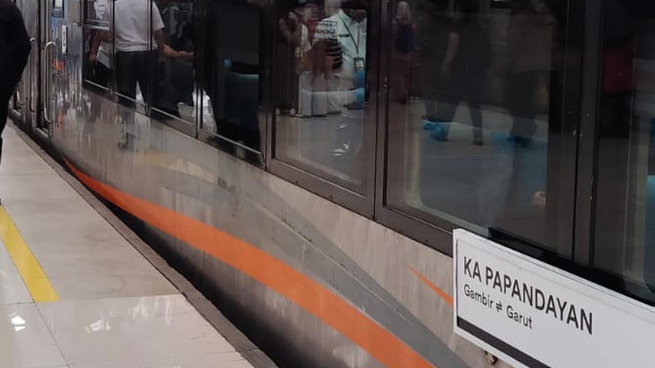 Ternyata, Ini Arti Kode Huruf pada Tiket Kereta Api