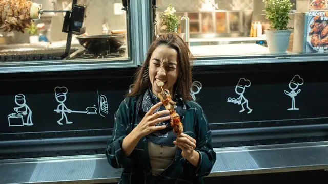 Ilustrasi wisata kuliner, jajanan