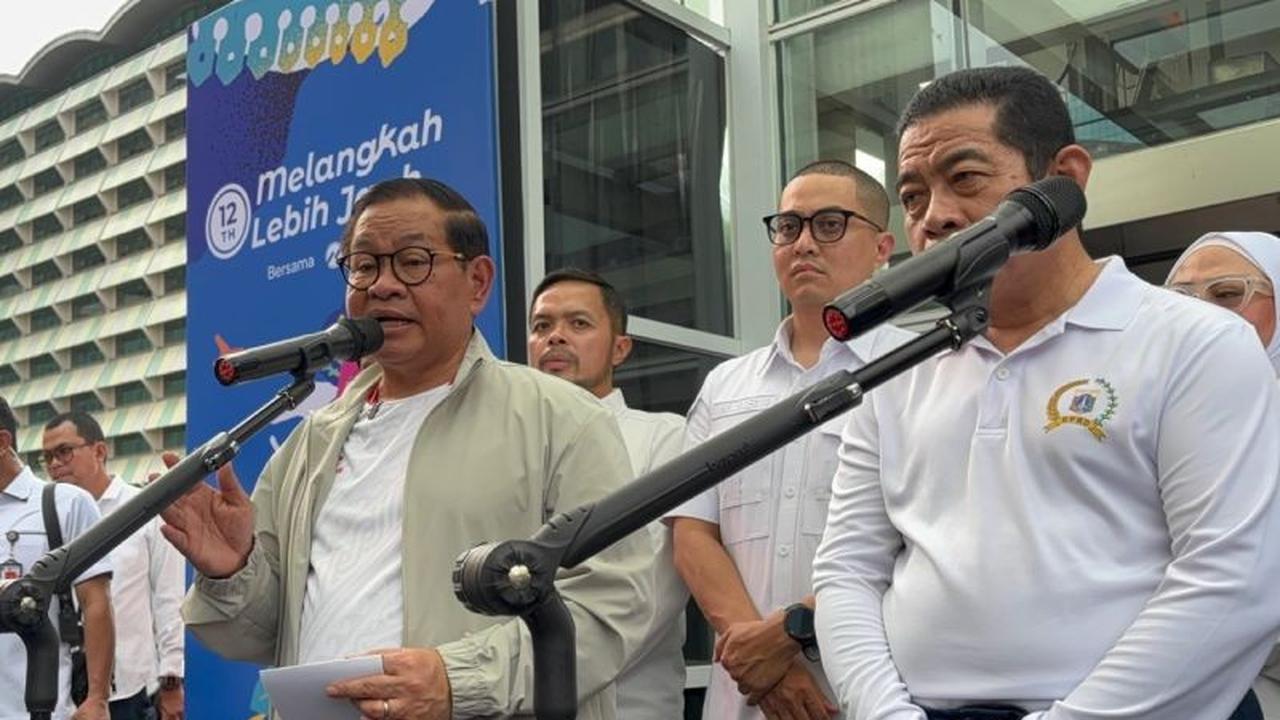 Transjakarta Dongkrak Ekonomi Jakarta Rp73,8 Triliun, Gubernur Pramono Anung Beri Apresiasi