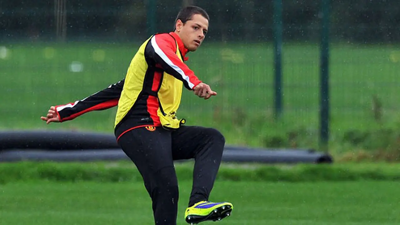 javier-hernandez-131108b.jpg