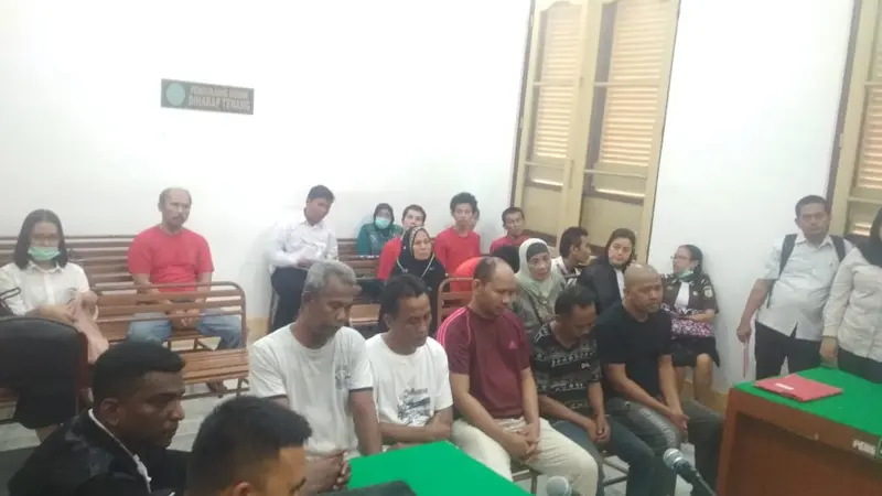 Lima terdakwa jalani sidang kasus sabu di PN Medan