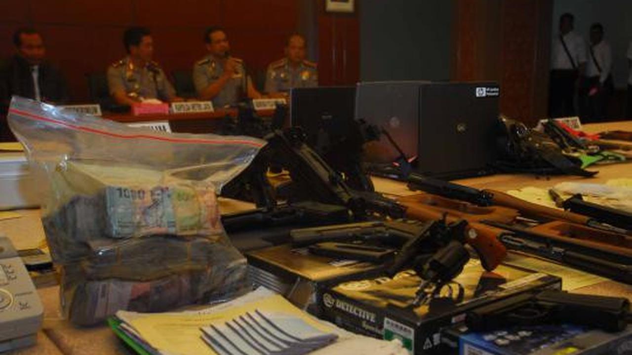 Polda Metro Jaya umumkan hasil Operasi Sikat Jaya 2012