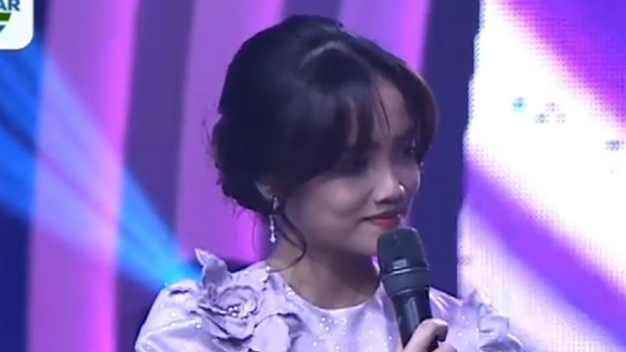 Momen itu rupanya menjadi perhatian publik di dunia maya. Banyak netizen yang menuliskan berbagai komentar.<br>