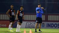 PSM saat sesi latihan di Jakarta. (Bola.com/Abdi Satria)