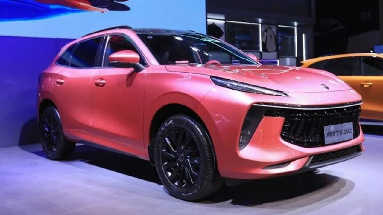 Dongfeng T5 EVO Goddess Edition, mobil SUV untuk wanita dengan mesin turbo