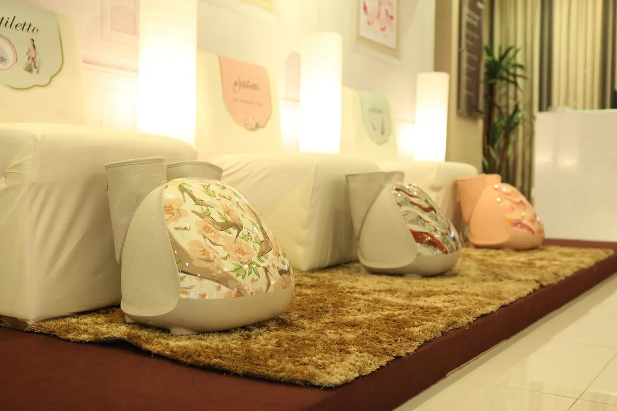 [Bintang] Pencinta Sepatu High Heels, Hilangkan Rasa Lelah dengan Produk Perawatan Kaki Ini