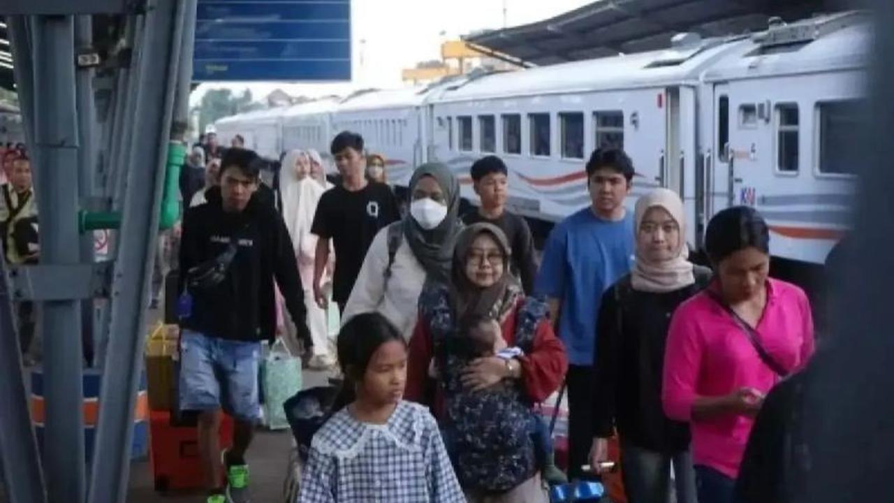 Trivia Angka! KAI Palembang Angkut Ribuan Penumpang, Peningkatan Signifikan di Libur Maulid Nabi Muhammad SAW