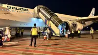 Alhamdulillah, Kloter Pertama Jemaah Haji Debarkasi Surabaya Mendarat Selamat di Bandara Juanda