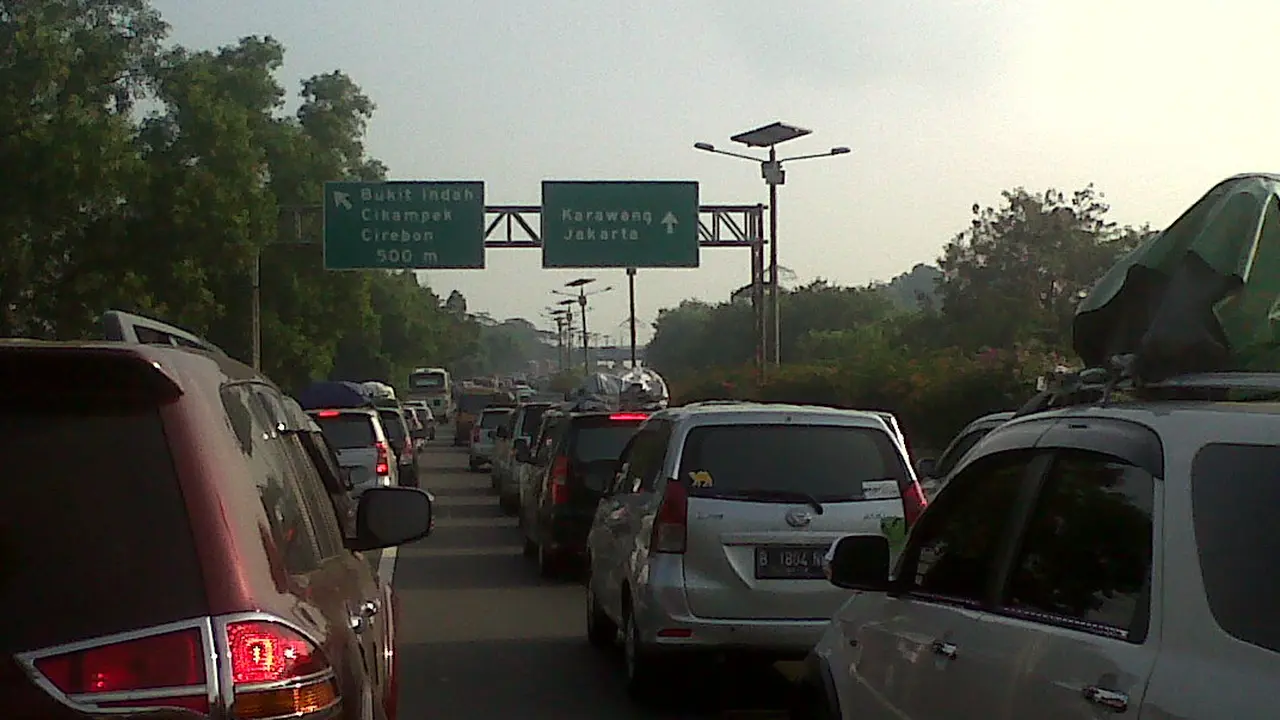 Tol Cikampek Macet, Rest Area KM 42 Ditutup