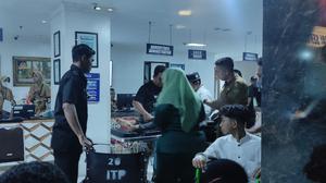 Ratusan Santri Manbaul Hikam Sidoarjo Diduga Keracunan MBG, Bupati Buka Suara