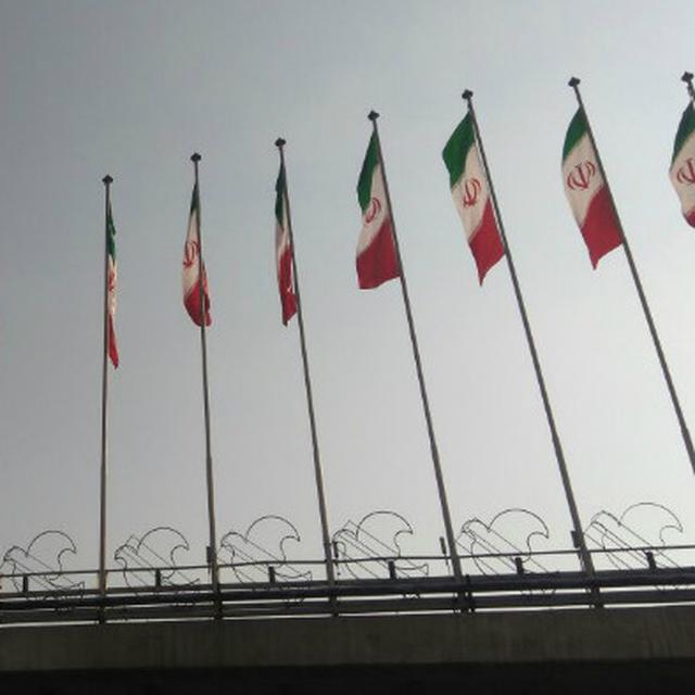 Mantan Presiden Wafat Iran Kibarkan Bendera Hitam Global Liputan6 Com